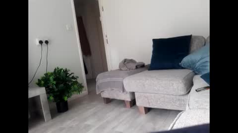 fantasticdeee online show from February 2025 02:00:01 PM