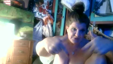 Snapshot of fantasymaid49 chatting on January 2025 07:46:02 AM fantasymaid49 online show from January 2025 07:46:02 AM