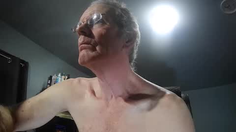 fantasyresort online show from December 2025 04:10:02 AM