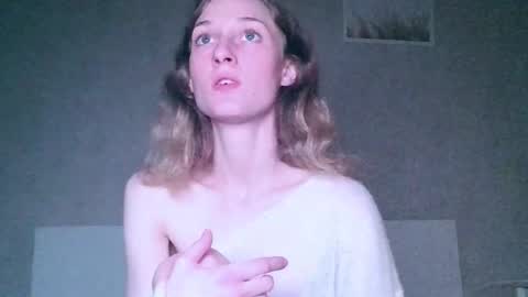 Snapshot of fapputa chatting on September 2025 05:47:02 PM Kira online show from September 2025 05:47:02 PM