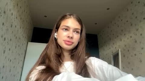 Luna online show from October 2025 07:10:02 AM