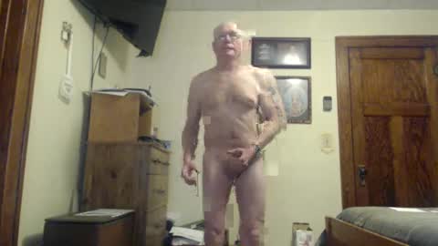 Snapshot of farboy64 chatting on January 2025 12:52:01 PM farboy64 online show from January 2025 12:52:01 PM