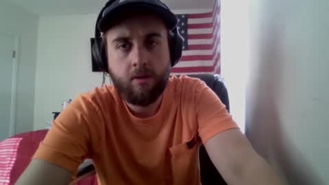 Snapshot of farmboy2398 chatting on February 2025 06:32:02 PM farmboy2398 online show from February 2025 06:32:02 PM