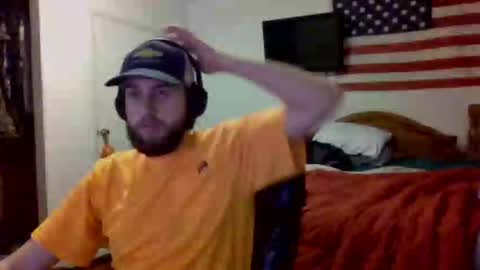 Snapshot of farmboy2398 chatting on November 2025 05:07:01 AM farmboy2398 online show from November 2025 05:07:01 AM