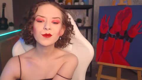 Fascinating   Eyes online show from November 2025 08:00:01 PM