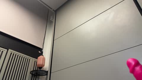 Gattino online show from December 2024 02:03:02 AM