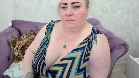 fashiona online show from March 2025 10:41:02 AM