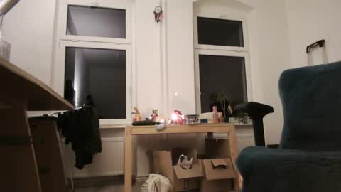 Snapshot of fat_bubble chatting on October 2025 05:54:02 PM Fat Bernd online show from October 2025 05:54:02 PM