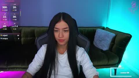 Nellie online show from October 2025 09:59:01 PM