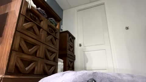 fatdomini999 online show from November 2025 04:34:01 AM