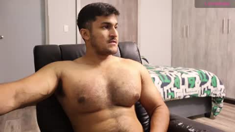 Snapshot of fatherfly001 chatting on June 2026 09:25:01 PM fatherfly001 online show from June 2026 09:25:01 PM