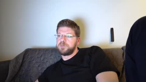 Snapshot of fattenmenow chatting on December 2024 10:23:01 PM fattenmenow online show from December 2024 10:23:01 PM