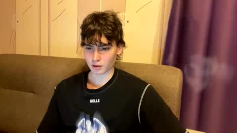 Snapshot of faustfrost chatting on November 2025 01:33:02 PM Faust online show from November 2025 01:33:02 PM