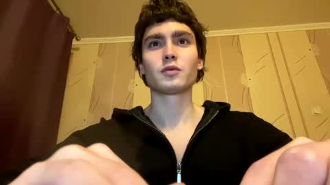 Snapshot of faustfrost chatting on December 2025 11:43:01 PM Faust online show from December 2025 11:43:01 PM