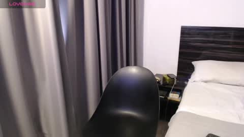 Snapshot of faustosaenz chatting on March 2025 01:10:02 PM FAUSTO online show from March 2025 01:10:02 PM