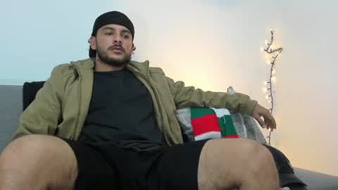 favid95 online show from December 2024 01:34:02 AM