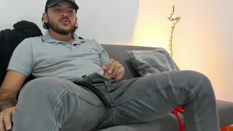 favid95 online show from January 2025 05:23:02 AM