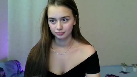 Snapshot of favorite_lovely_geneva chatting on February 2025 08:31:02 AM Jasminefeelings online show from February 2025 08:31:02 AM