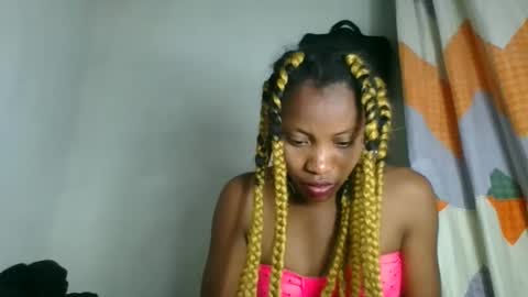 Snapshot of fayence09 chatting on October 2025 07:28:01 AM fayence09 online show from October 2025 07:28:01 AM