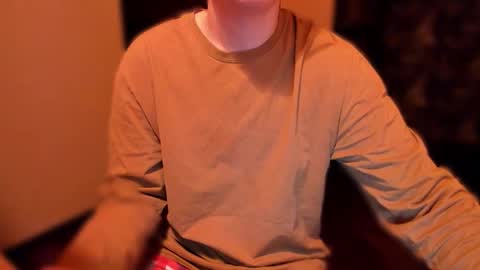 Michael online show from November 2025 02:10:01 PM