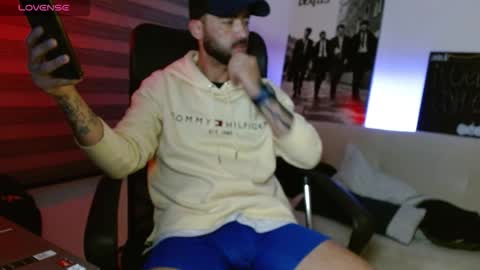 Snapshot of federico_ojitosverdes chatting on March 2026 05:20:02 AM Federico Ofarrel online show from March 2026 05:20:02 AM