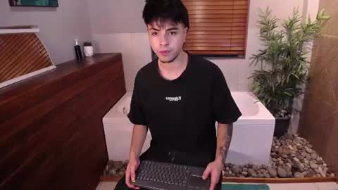 Fede online show from June 2026 04:15:02 AM
