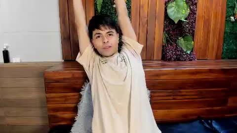 Snapshot of fedeviale chatting on June 2026 03:55:02 AM Fede online show from June 2026 03:55:02 AM