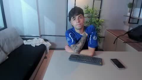 Snapshot of fedeviale chatting on July 2026 03:41:02 AM Fede online show from July 2026 03:41:02 AM