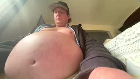 Snapshot of feedmyhugebelly chatting on May 2026 09:11:02 PM feedmyhugebelly online show from May 2026 09:11:02 PM