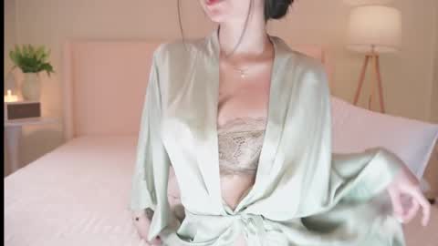 feel_me_00 online show from January 2026 11:32:02 PM