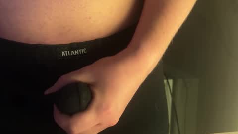 Snapshot of feet_joi_me chatting on February 2026 01:45:01 AM joi for me online show from February 2026 01:45:01 AM