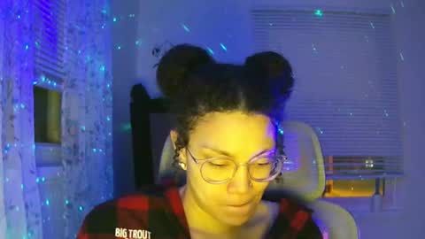 Snapshot of feetnymph chatting on January 2025 11:00:01 PM Soley online show from January 2025 11:00:01 PM