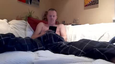 Snapshot of feetofflames26 chatting on December 2025 06:51:01 AM Max online show from December 2025 06:51:01 AM