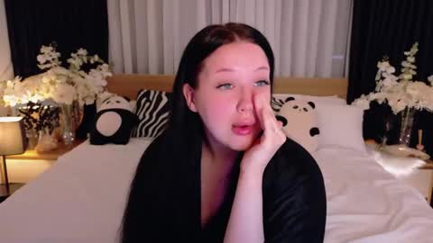 Snapshot of felicia_herceg chatting on November 2025 07:46:02 PM Felicia Herceg online show from November 2025 07:46:02 PM