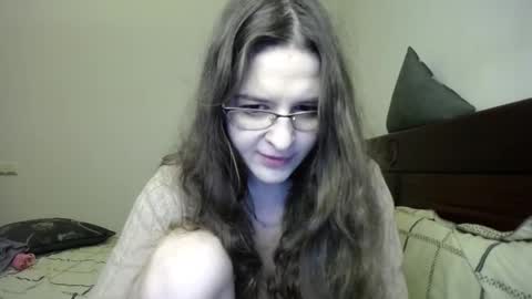 Felicia online show from November 2025 08:54:02 PM