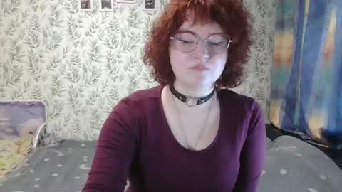 felicity_play online show from April 2026 06:18:01 AM