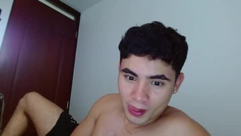 felipexvip online show from February 2025 09:25:02 PM