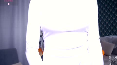 Hello im Nova online show from October 2025 04:36:01 AM