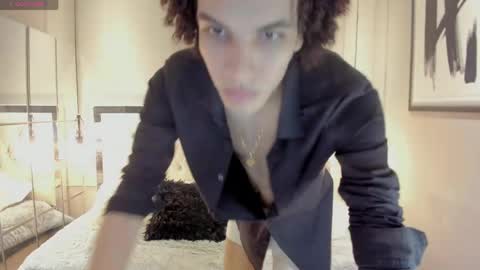 Snapshot of felix_haze chatting on May 2026 05:42:01 PM FELIPE online show from May 2026 05:42:01 PM