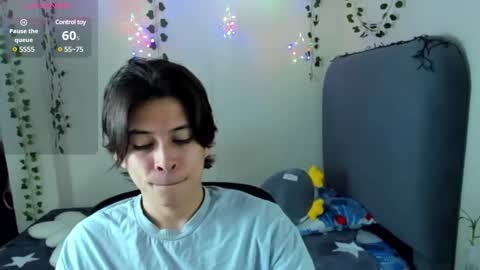 Snapshot of felix_leex chatting on December 2024 07:31:02 PM Felix leex online show from December 2024 07:31:02 PM