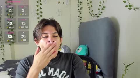 Snapshot of felix_leex chatting on December 2024 07:06:01 PM Felix leex online show from December 2024 07:06:01 PM