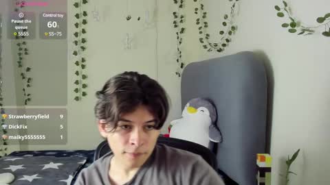 Snapshot of felix_leex chatting on January 2025 11:45:01 PM Felix leex online show from January 2025 11:45:01 PM