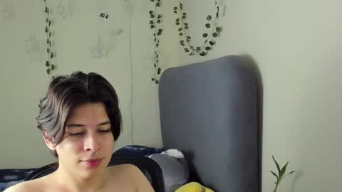 Snapshot of felix_leex chatting on February 2025 10:53:01 PM Felix leex online show from February 2025 10:53:01 PM