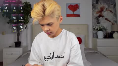 Felix online show from February 2025 05:50:02 PM