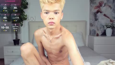 Felix online show from November 2025 05:45:03 PM