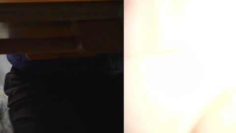 Snapshot of felixlau chatting on December 2024 07:26:02 AM felixlau online show from December 2024 07:26:02 AM