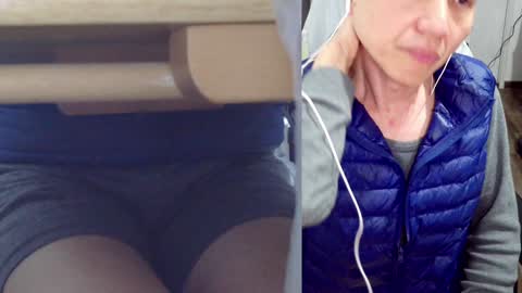 Snapshot of felixlau chatting on December 2024 10:59:01 AM felixlau online show from December 2024 10:59:01 AM