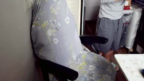 felixlau online show from December 2025 03:48:01 AM