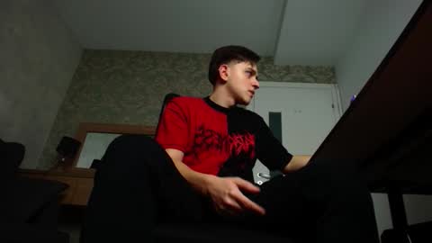 Snapshot of felixstark chatting on November 2025 04:59:01 AM FelixStark online show from November 2025 04:59:01 AM