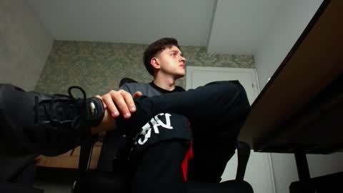 Snapshot of felixstark chatting on November 2025 05:29:02 AM FelixStark online show from November 2025 05:29:02 AM